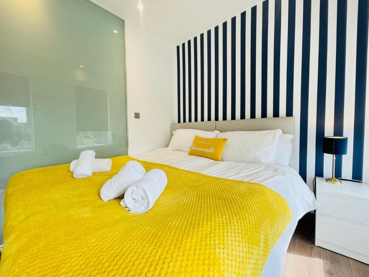 Park Street Apartment Luton By Hostaguest 외부 사진