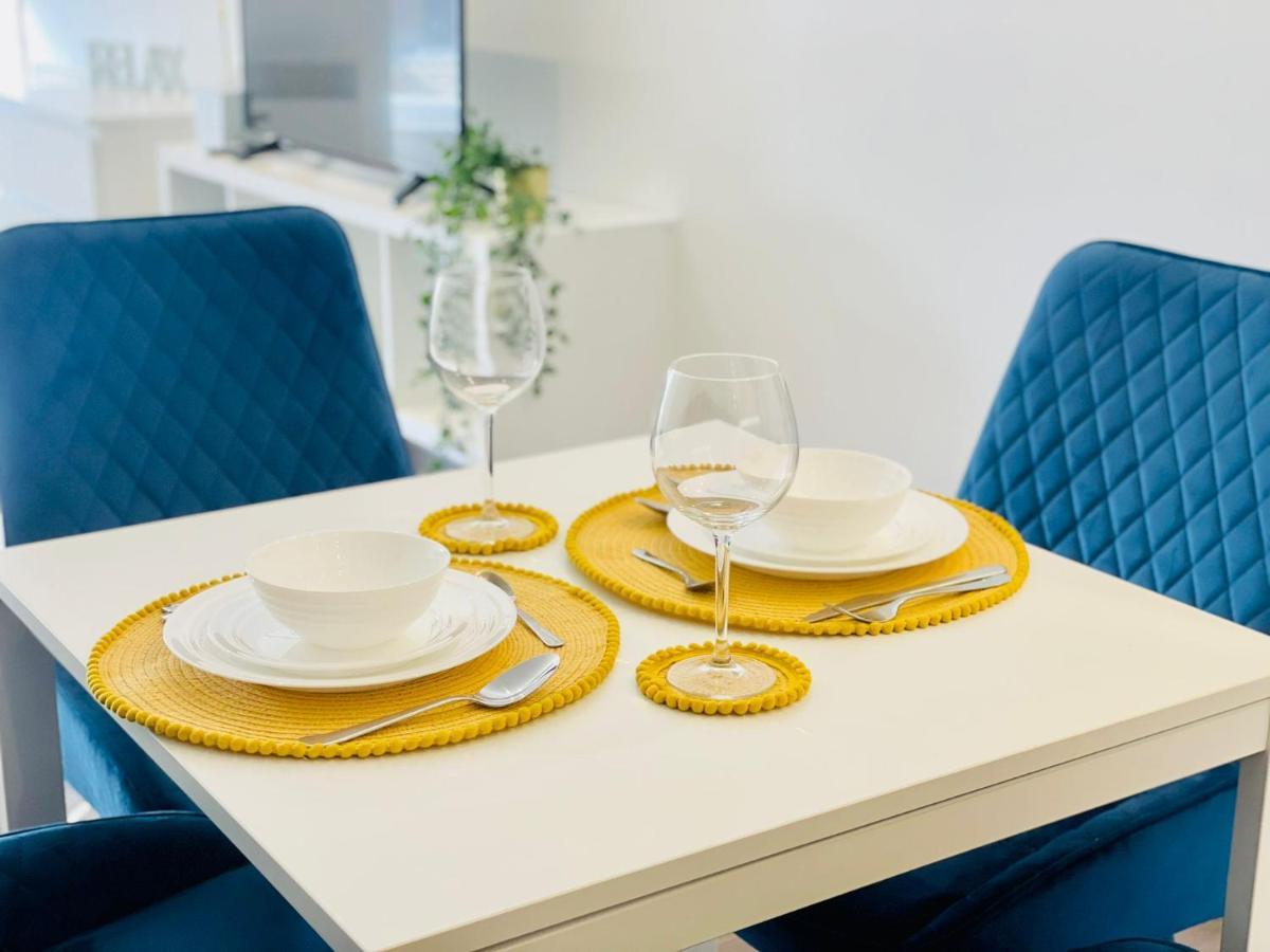 Park Street Apartment Luton By Hostaguest 외부 사진