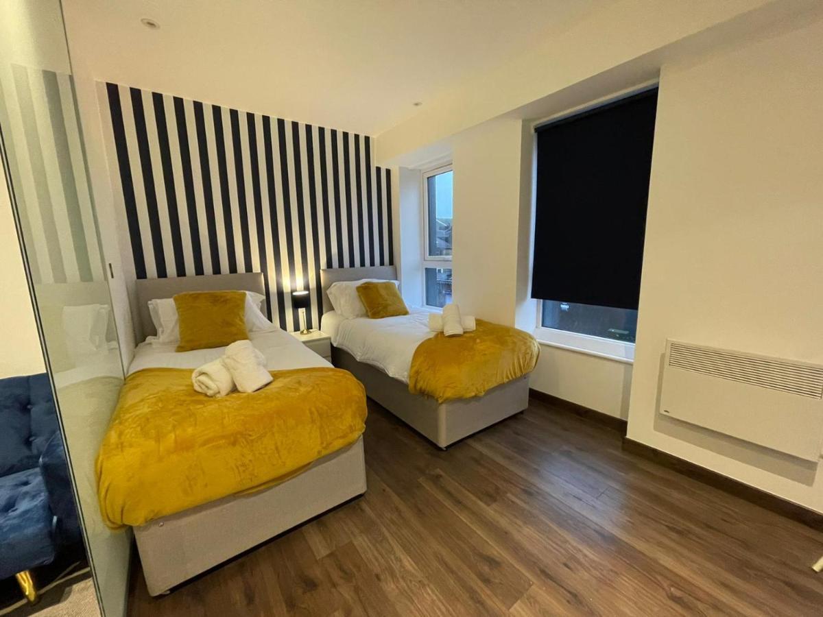 Park Street Apartment Luton By Hostaguest 외부 사진
