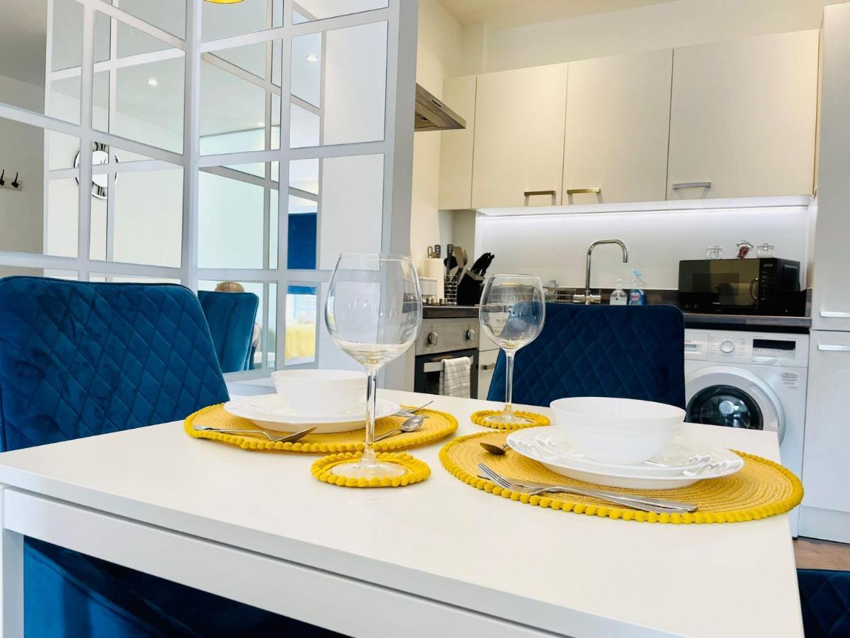 Park Street Apartment Luton By Hostaguest 외부 사진