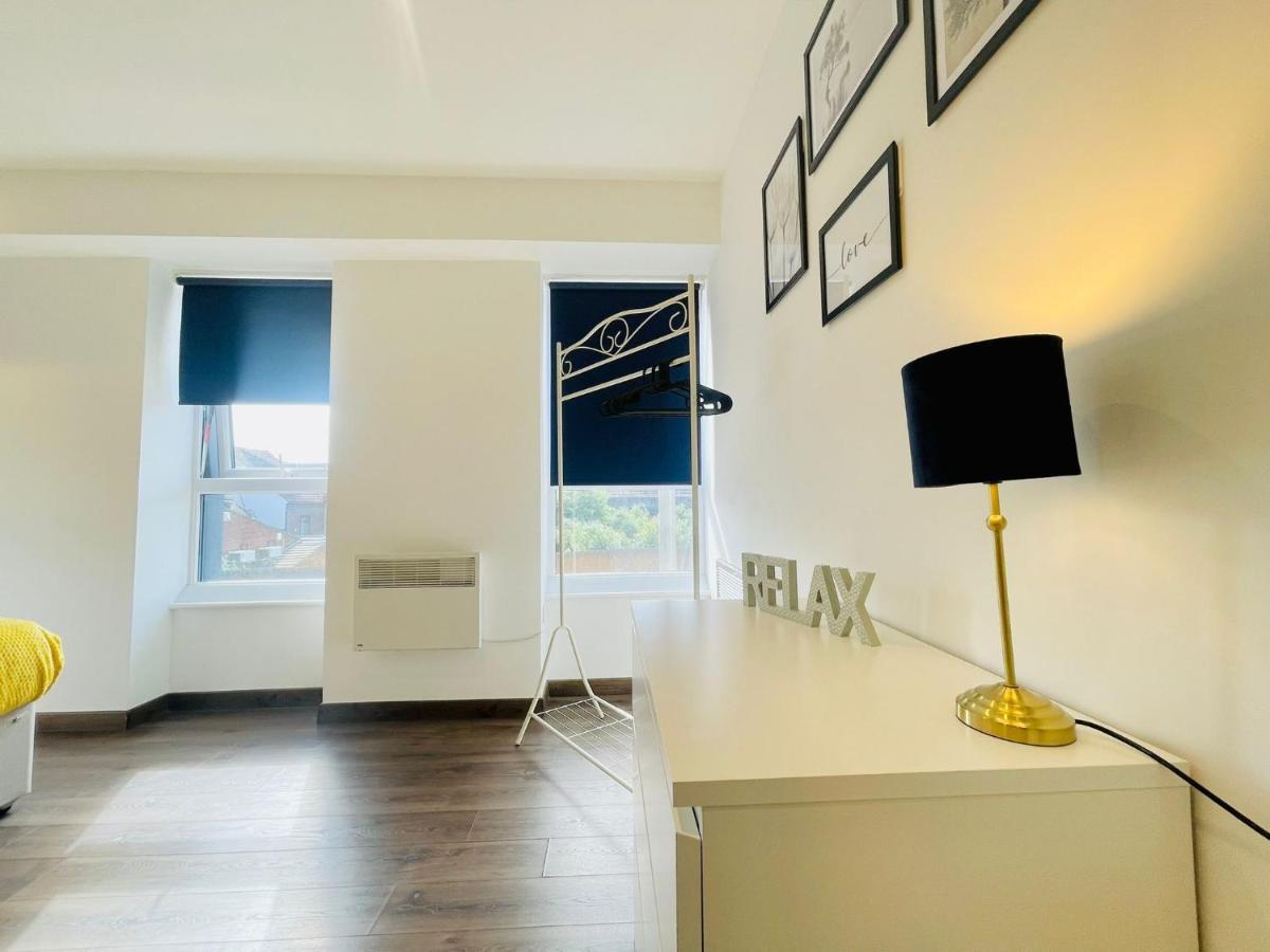 Park Street Apartment Luton By Hostaguest 외부 사진